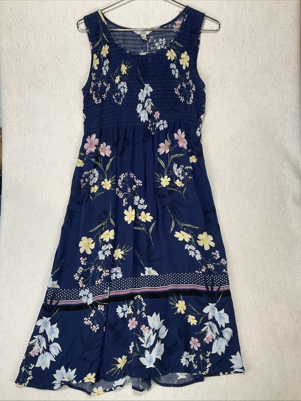 Croft & Barrow Navy Floral Tank Dress Smocked Women's Size Medium Boho Cottage